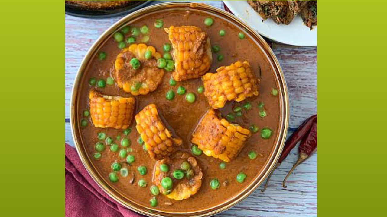 Baby corn matar curry recipe in hindi