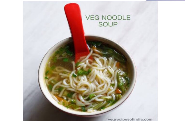 Vegetable noodle soup in hindi