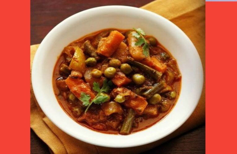 Veg kolhapuri recipe dhaba style